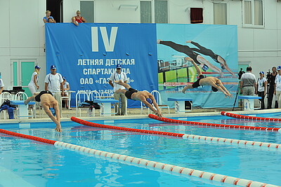 Пловцы ООО "Газпром добыча Оренбург" на спартакиаде 2011 года в Анапе