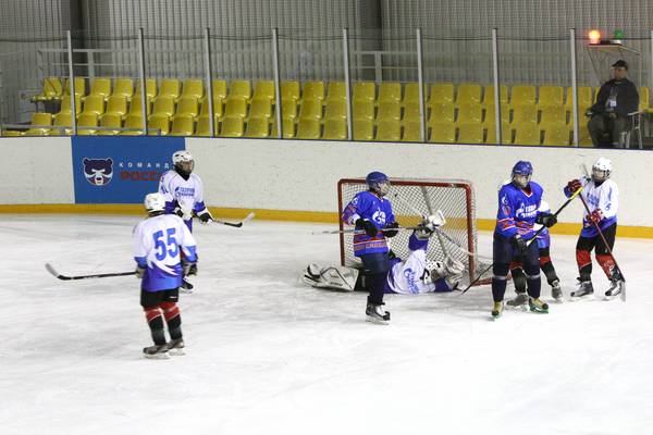 Хоккейные баталии. Делегация ООО «Газпром добыча Оренбург» на спартакиаде 2012 года в Екатеринбурге