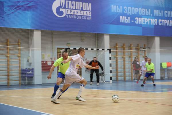 Традиционный корпоративный футбольный турнир памяти Олега Пономарева, 2019 год