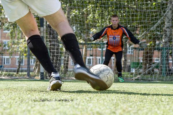 Городские соревнования по футболу (29.05.2015)